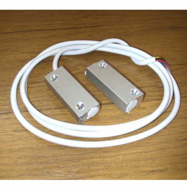 E90A, 4-Core Aluminium Mini Surface Contacts